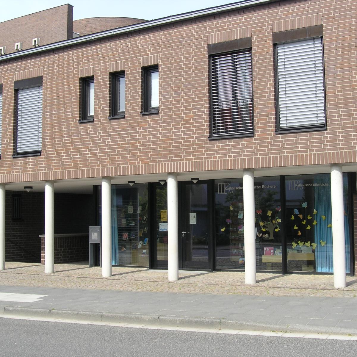 2011_Mai_Außenansicht_1